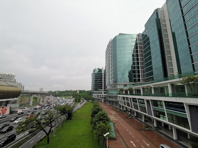 UOA Business Park Tower and Retail Shop Lot facing Federal Highway Front View